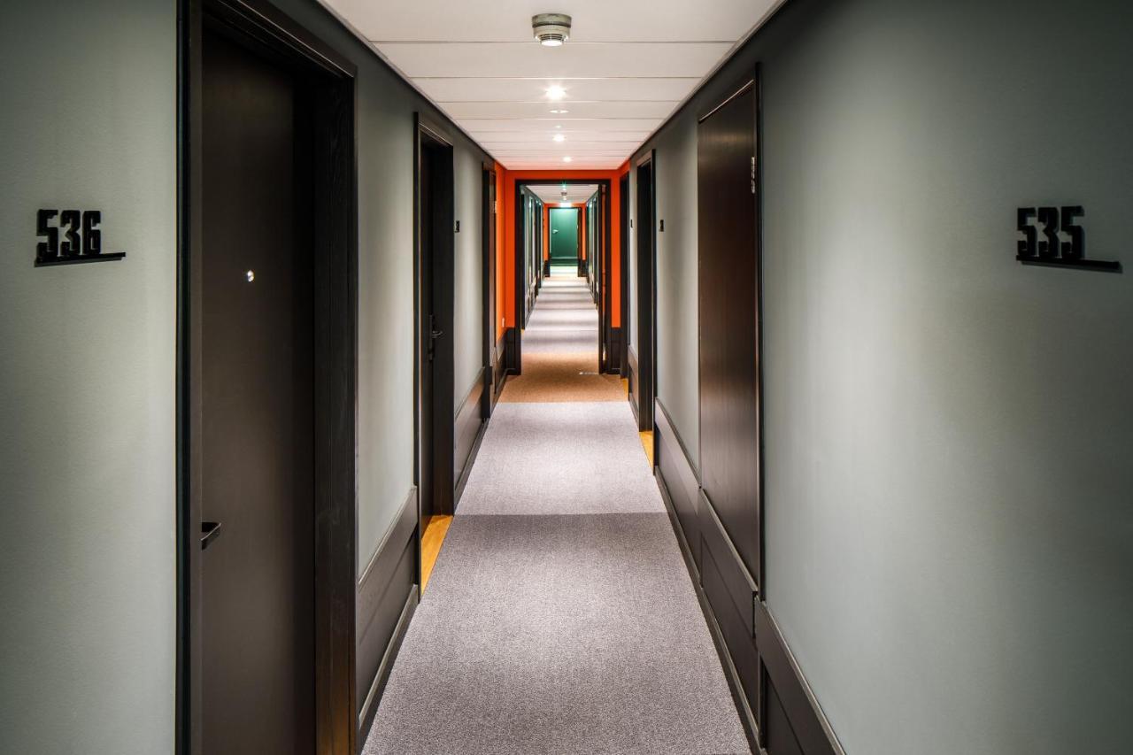 Отель Ibis London Heathrow Terminal 5 Хитроу Экстерьер фото